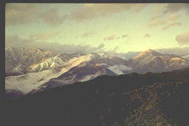 stormy mountain.tif (295080 bytes)